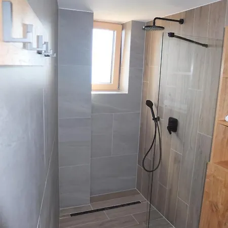 Apartman Apartman Maco - - Ovruc *